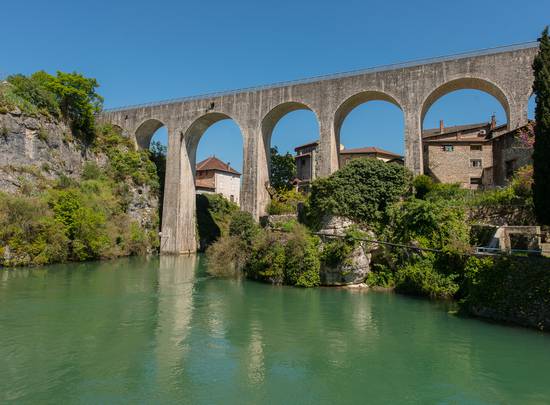 Vue aqueduc Saint-Nazaire-en-Royans