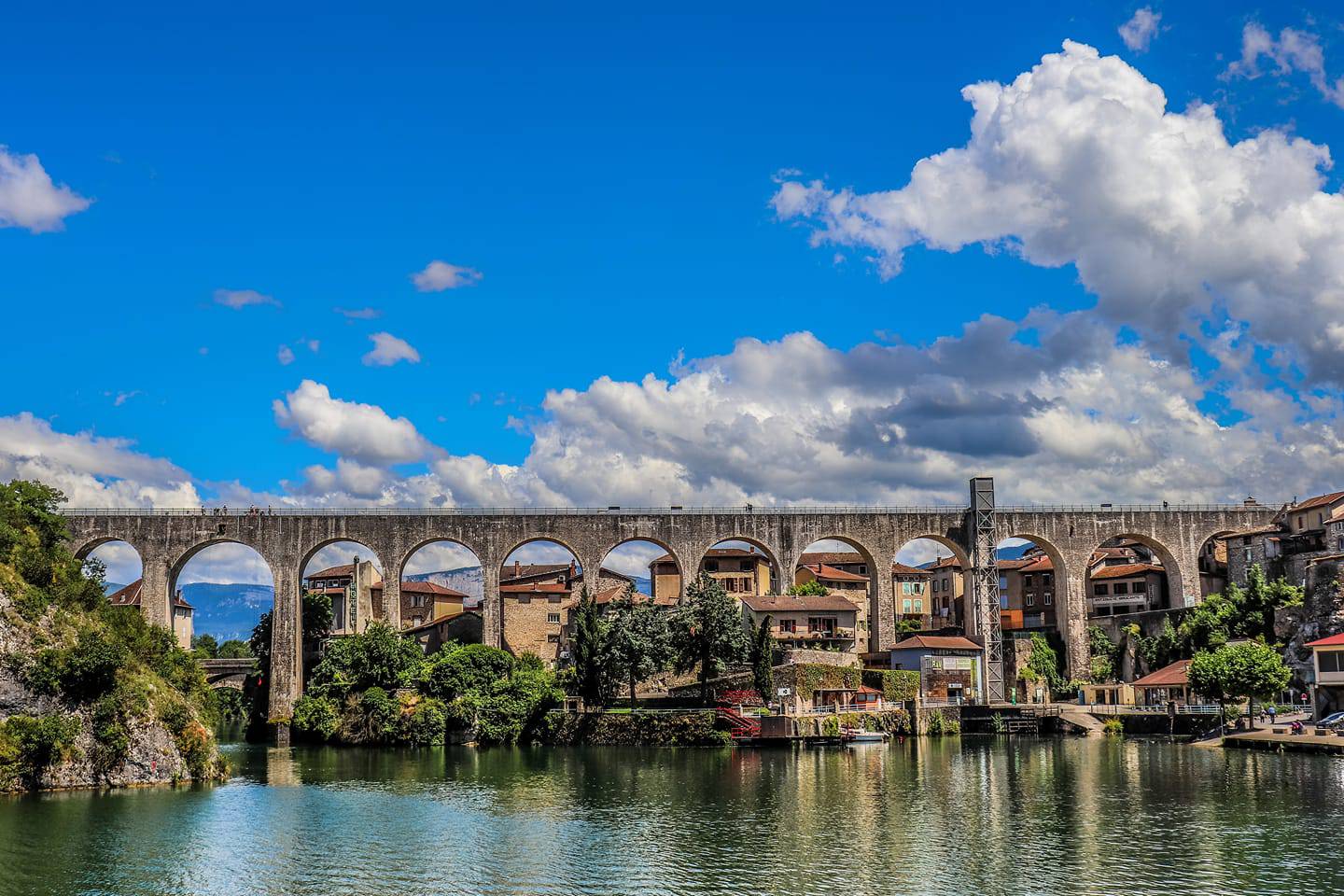Saint-Nazaire-en-Royans aqueduc