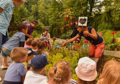 Scolaire Jardin des Fontaines Pétrifiantes