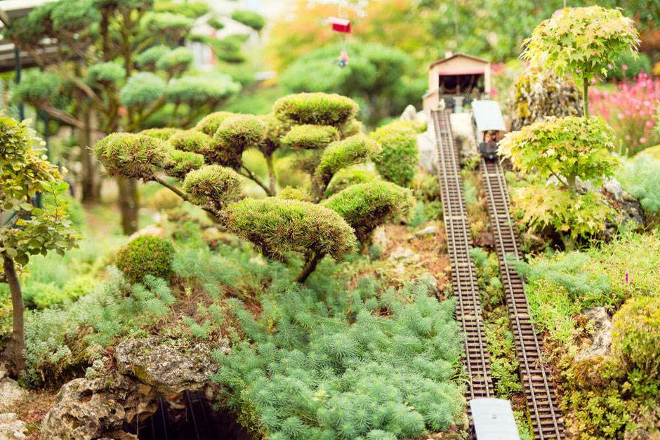 jardin ferroviaire monde miniature
