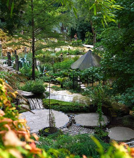 Jardin des Fontaines Pétrifiantes