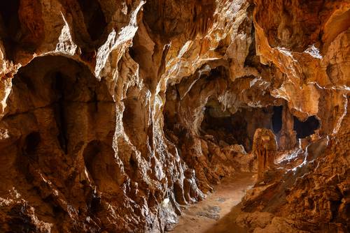 Grotte de Thaïs